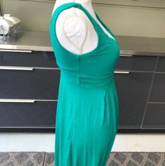 Green maxi dress - Picture 4 of 5